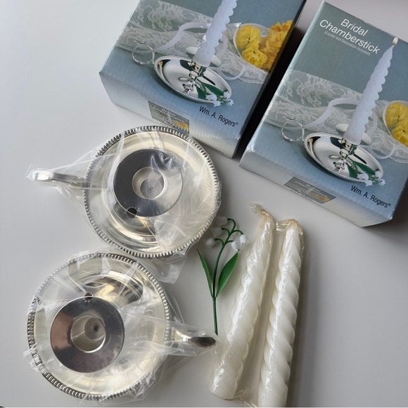 2 Vintage WM A Rogers Silverplated Bridal Chamberstick - Picture 3 of 7